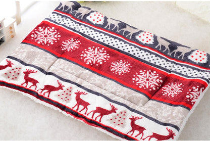 Deer print plush flannel pet blanket